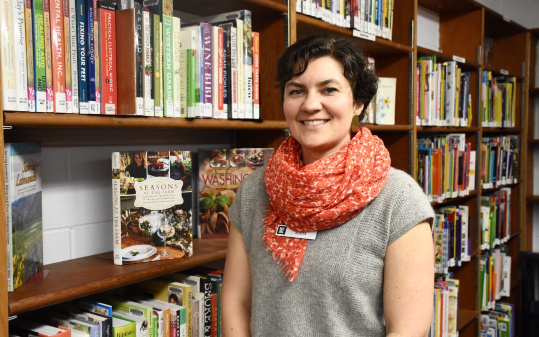 New Librarian and New Hours at Peshastin